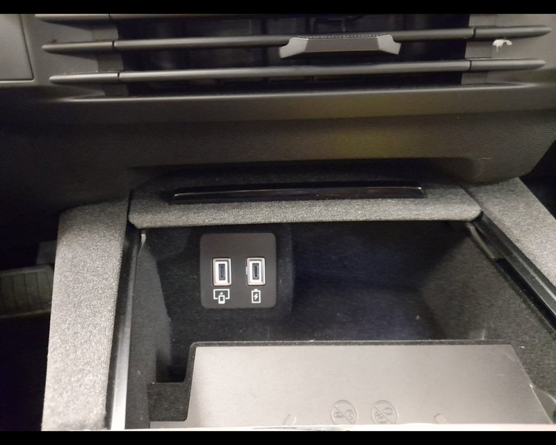 Opel Grandland usata a Alessandria (18)