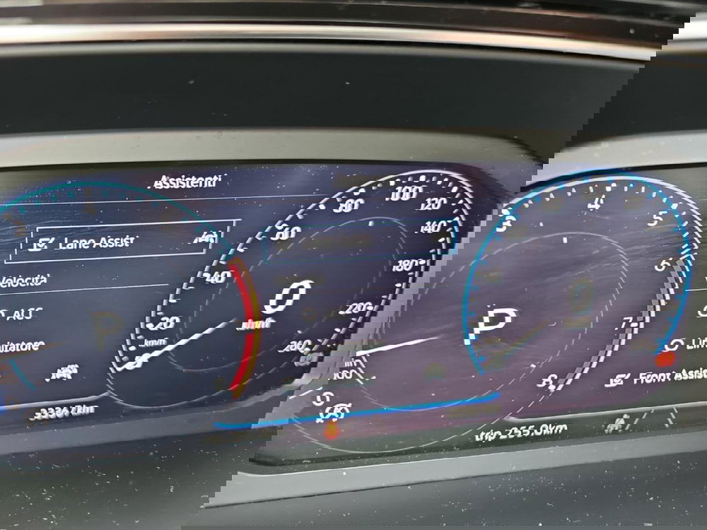 Volkswagen T-Cross usata a Lecco (16)