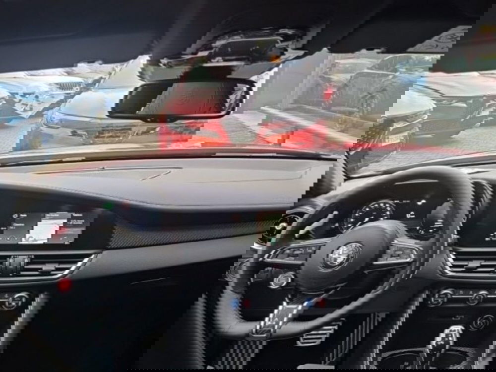 Alfa Romeo Giulia nuova a Monza e Brianza (8)