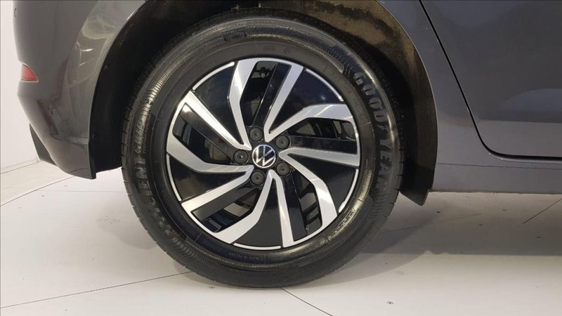 Volkswagen Polo usata a Lucca (9)