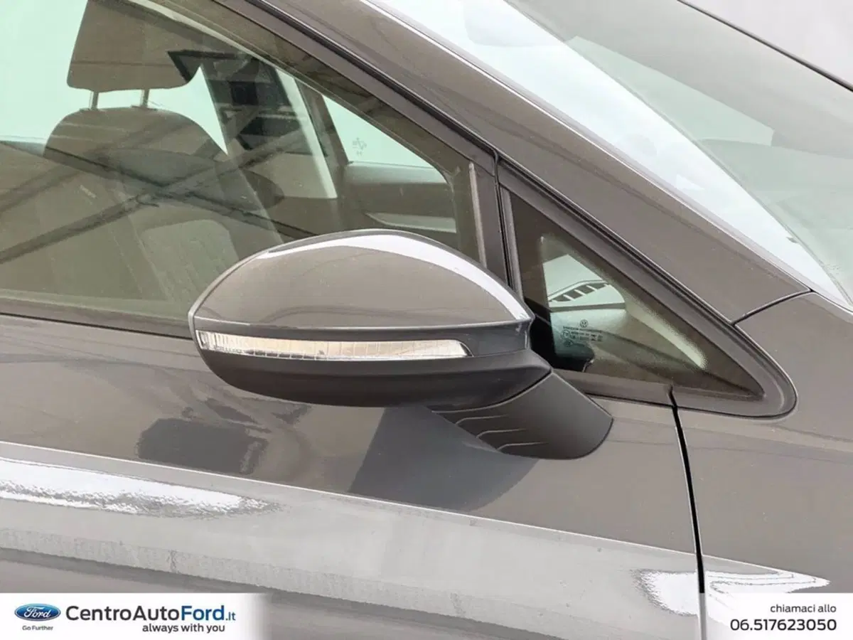 Volkswagen Golf usata a Roma (15)