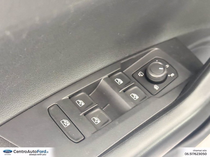 Volkswagen Polo nuova a Roma (19)