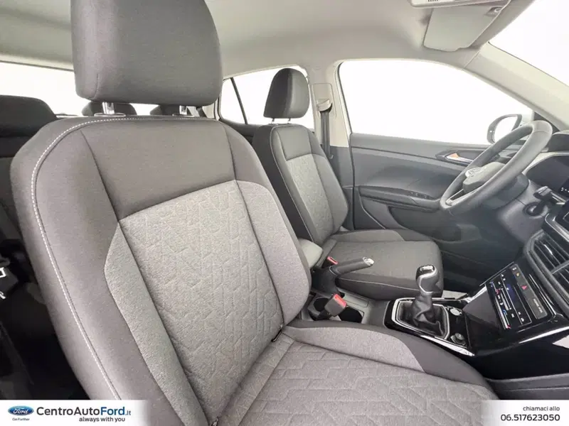 Volkswagen T-Cross nuova a Roma (7)