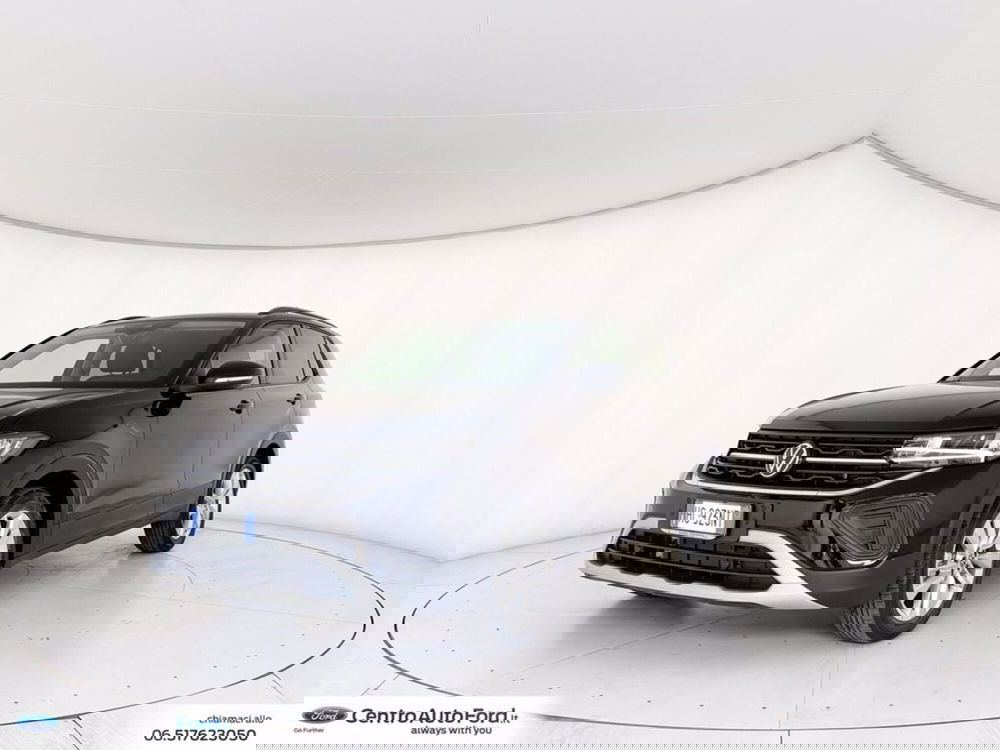 Volkswagen T-Cross nuova a Roma