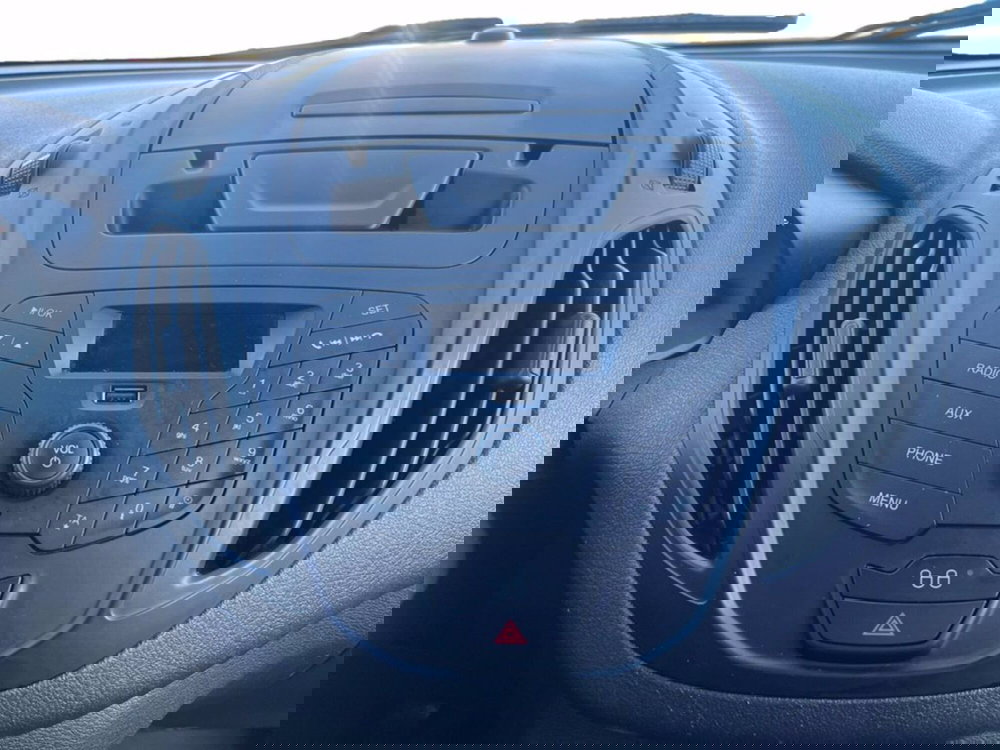 Ford Transit Courier usata a Milano (12)