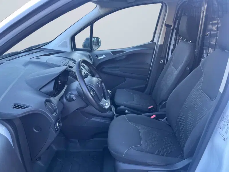 Ford Transit Courier usata a Milano (9)