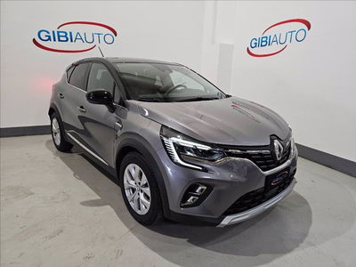 Renault Captur Full Hybrid E-Tech 145 CV Intens del 2022 usata a Palermo