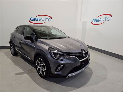 Renault Captur Full Hybrid E-Tech 145 CV Techno Fast Track del 2022 usata a Palermo