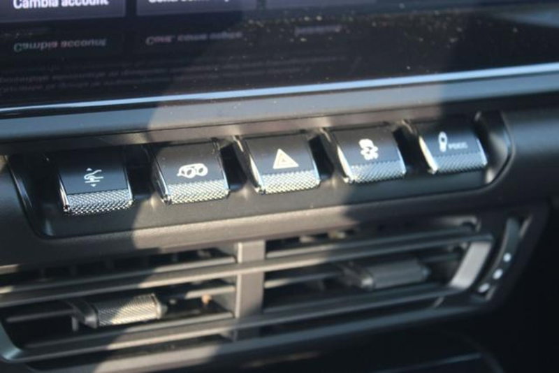 Porsche 911 Cabrio usata a Lecce (12)