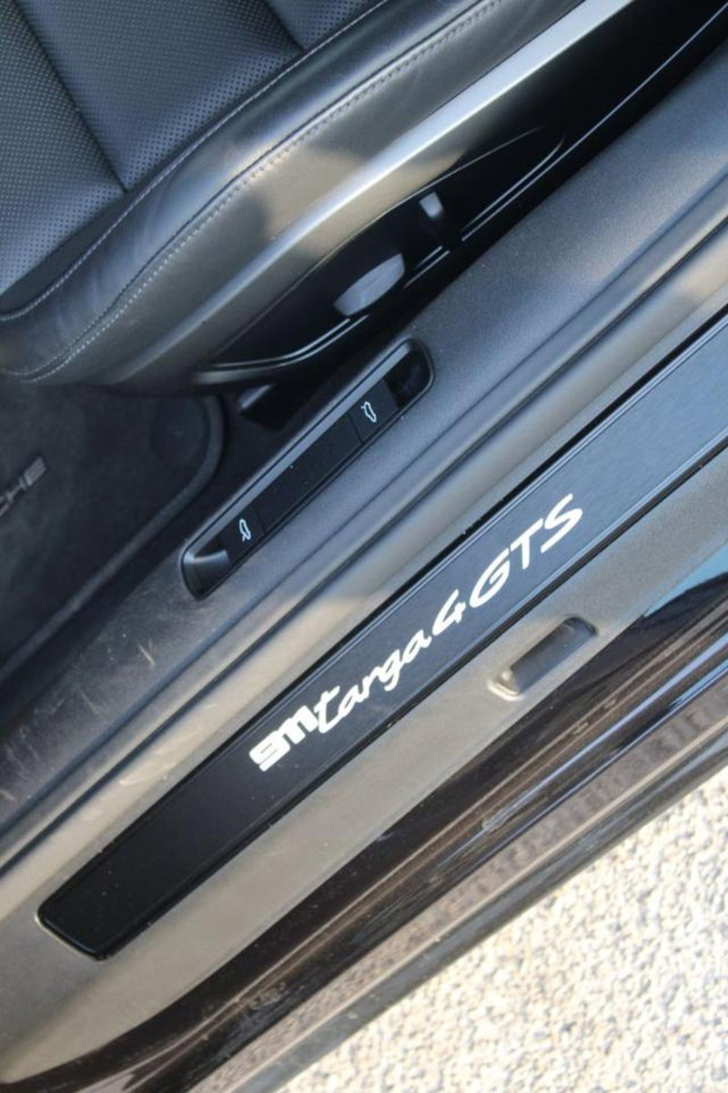 Porsche 911 Cabrio usata a Lecce (9)