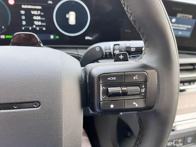 Hyundai Santa Fe nuova a Verbano Cusio Ossola (17)