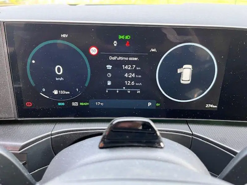 Hyundai Santa Fe nuova a Verbano Cusio Ossola (18)
