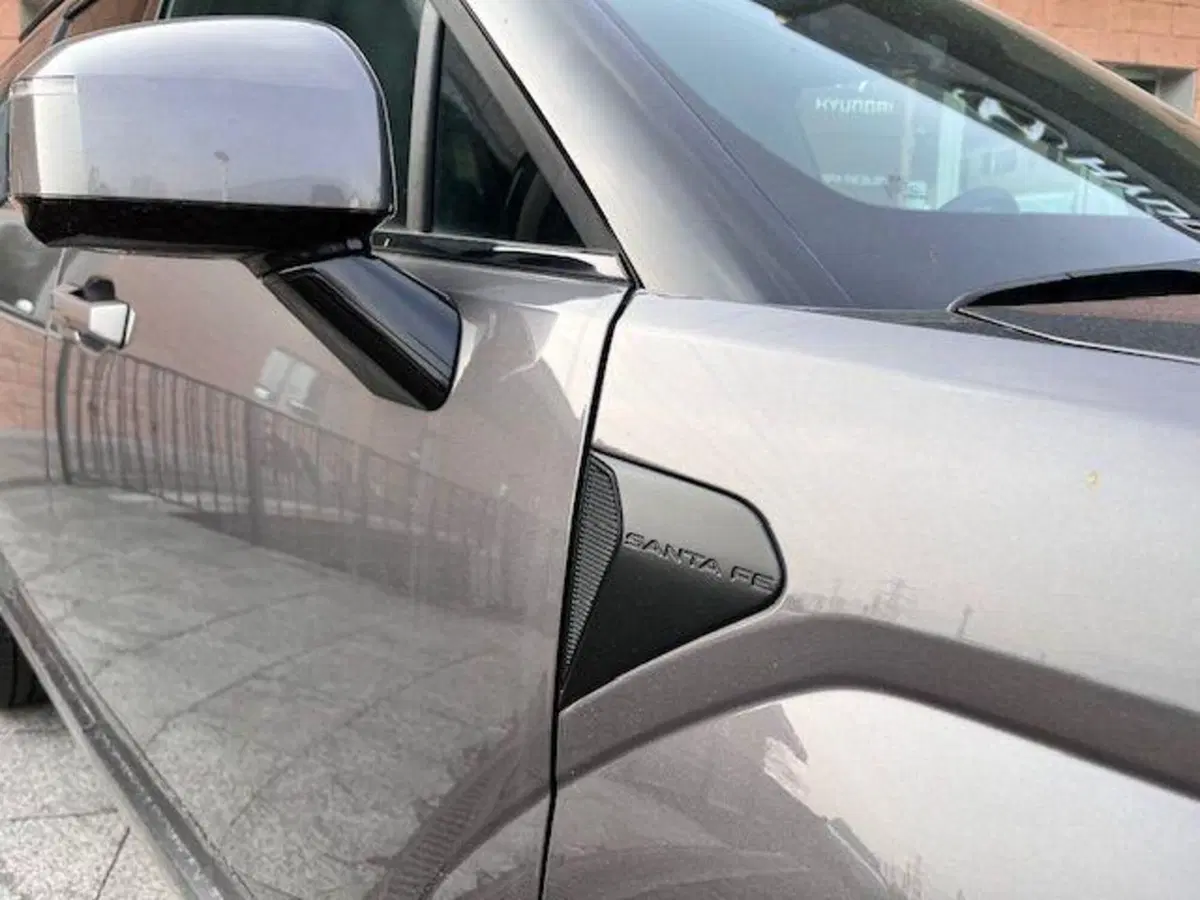 Hyundai Santa Fe nuova a Verbano Cusio Ossola (5)