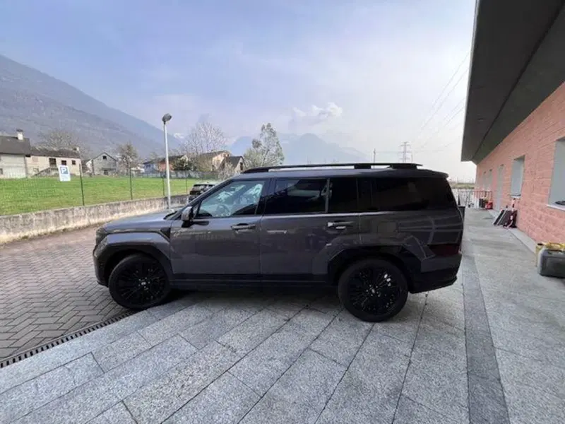 Hyundai Santa Fe nuova a Verbano Cusio Ossola (9)