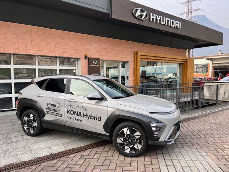 Hyundai Kona usata a Verbano Cusio Ossola (2)