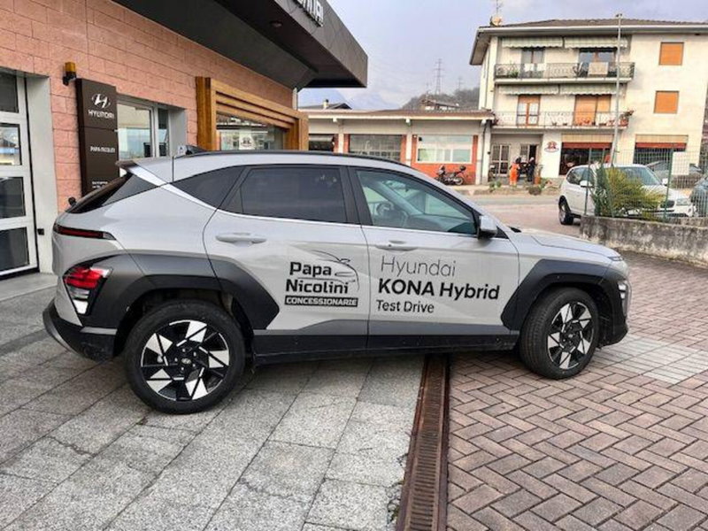 Hyundai Kona usata a Verbano Cusio Ossola (8)
