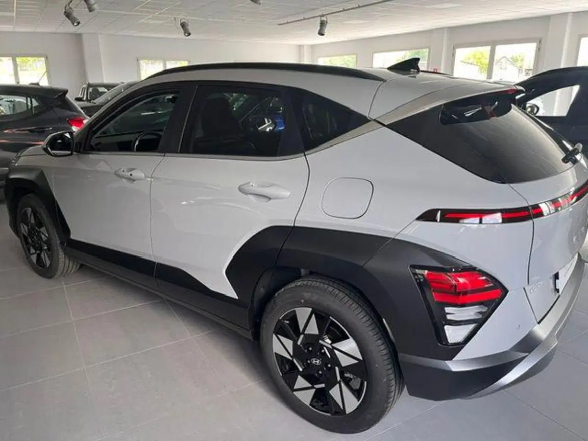 Hyundai Kona usata a Verbano Cusio Ossola (9)