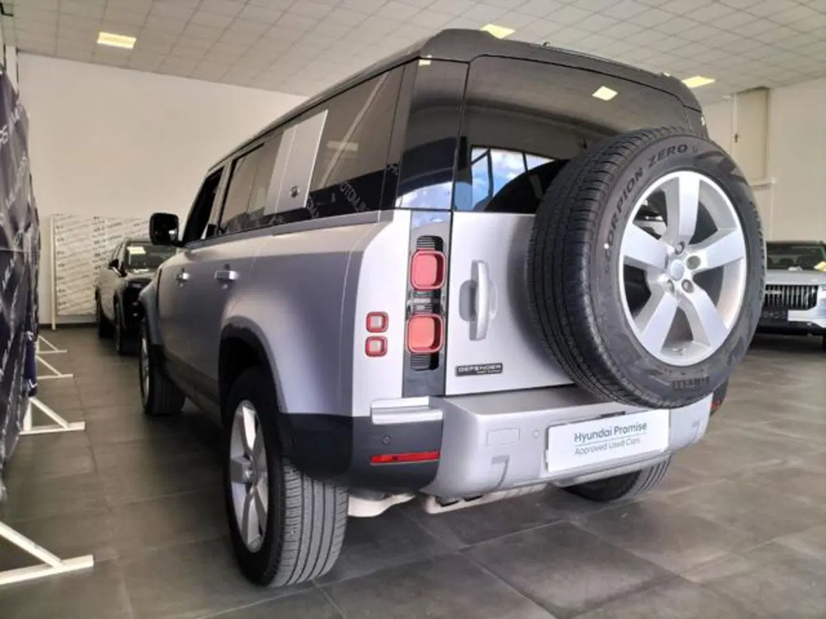 Land Rover Defender usata a Messina (10)