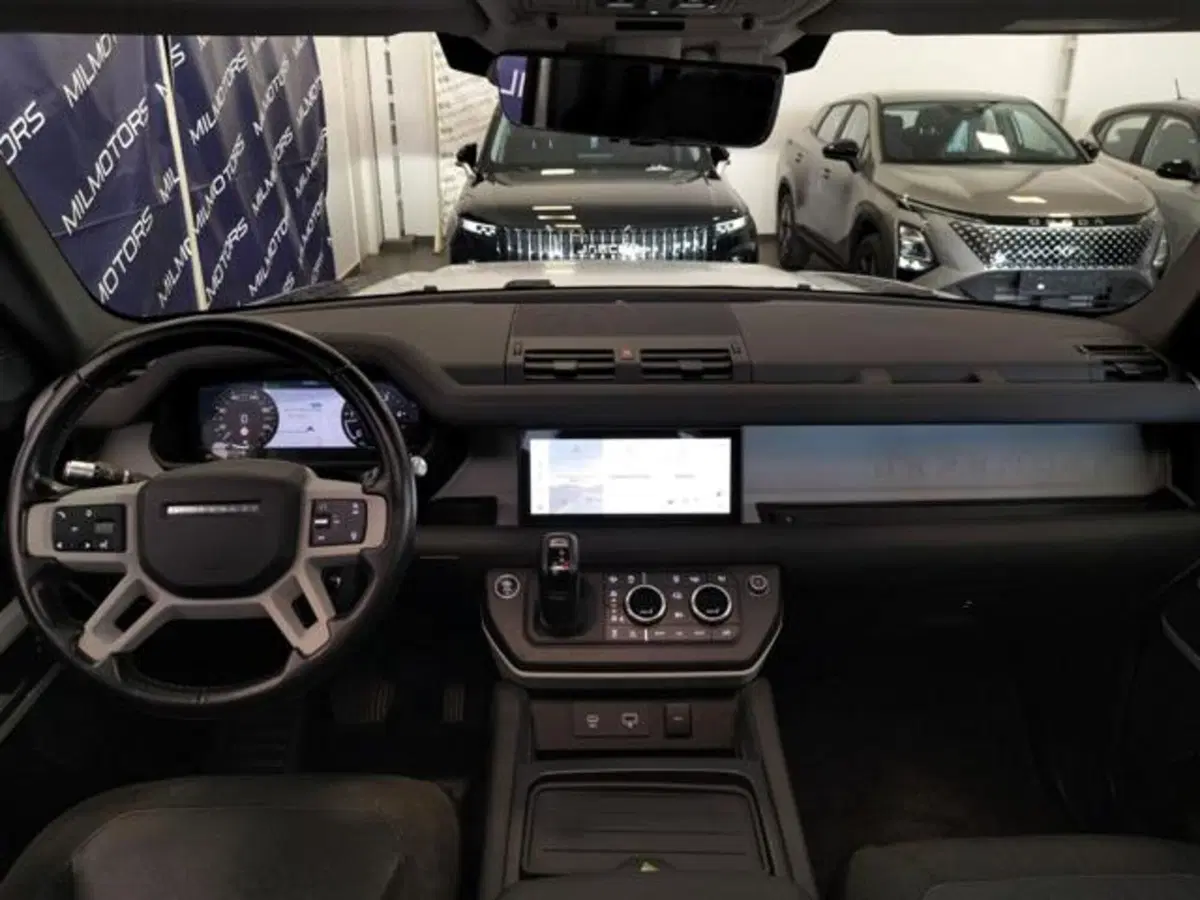 Land Rover Defender usata a Messina (15)
