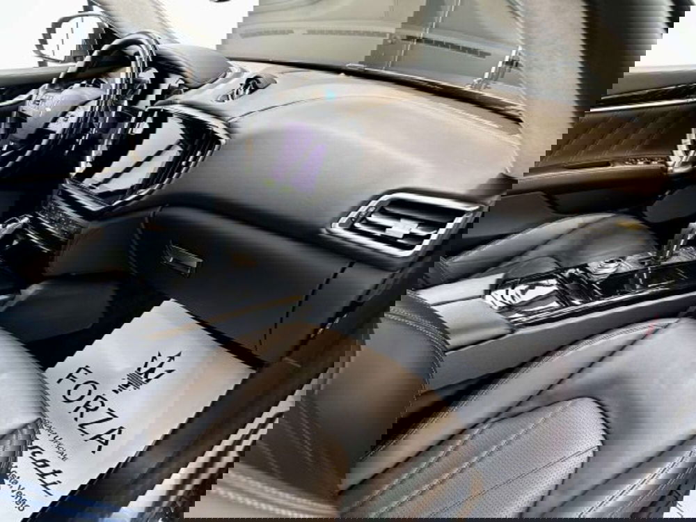 Maserati Ghibli usata a Torino (12)