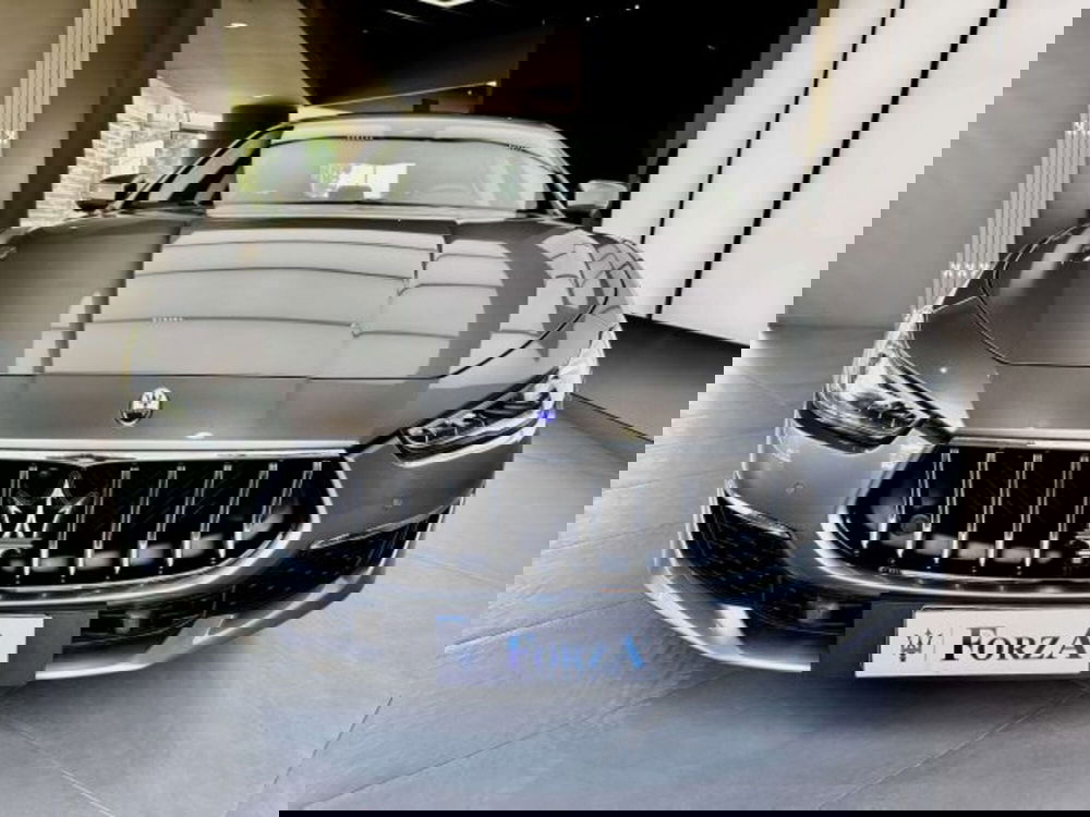 Maserati Ghibli usata a Torino (2)