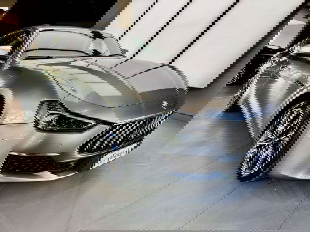 Maserati Ghibli usata a Torino (3)