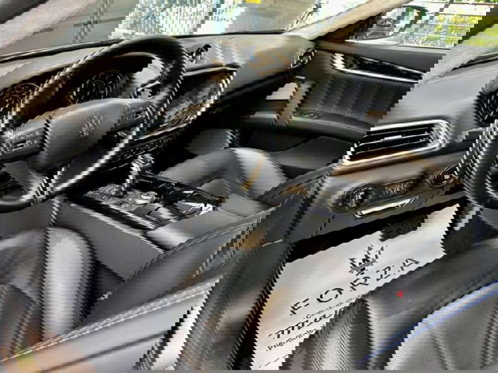 Maserati Ghibli usata a Torino (9)