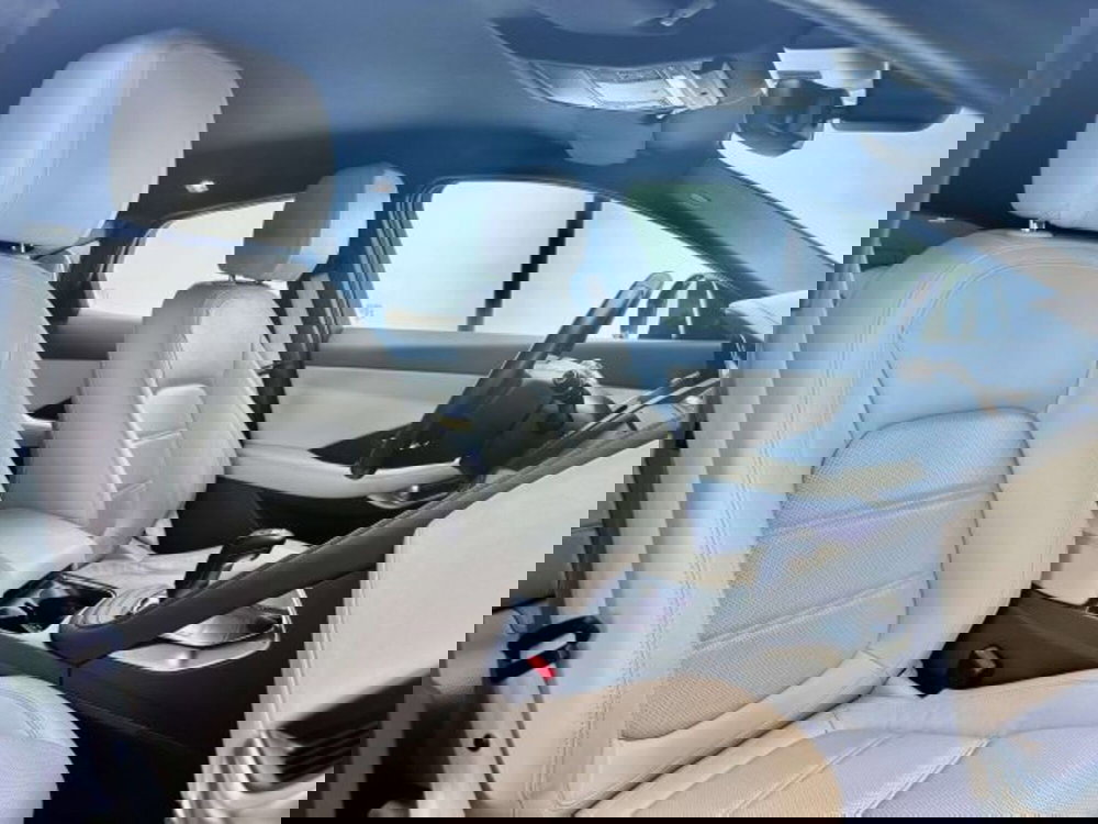 Jaguar E-Pace usata a Torino (15)