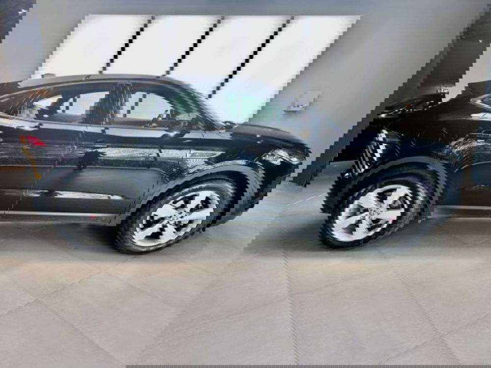 Jaguar E-Pace usata a Torino (4)