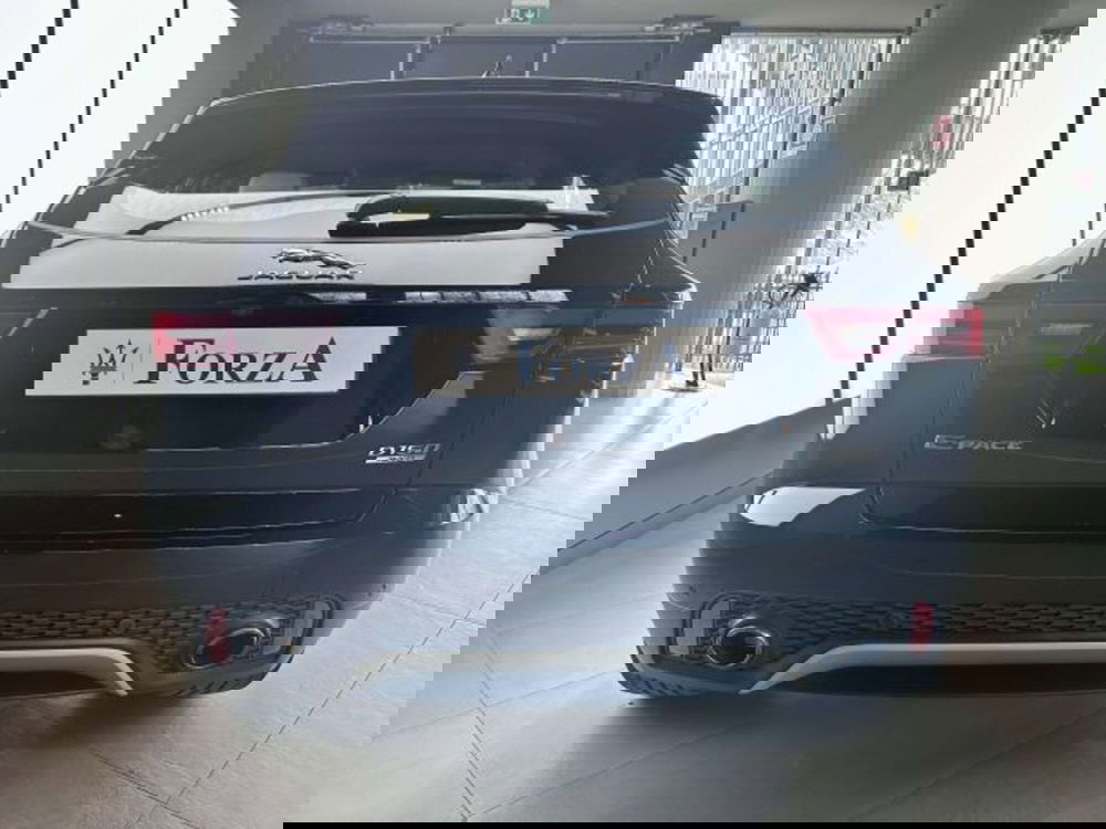 Jaguar E-Pace usata a Torino (7)