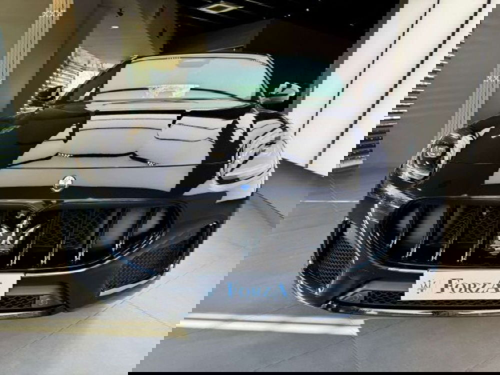 Maserati Grecale usata a Torino (2)