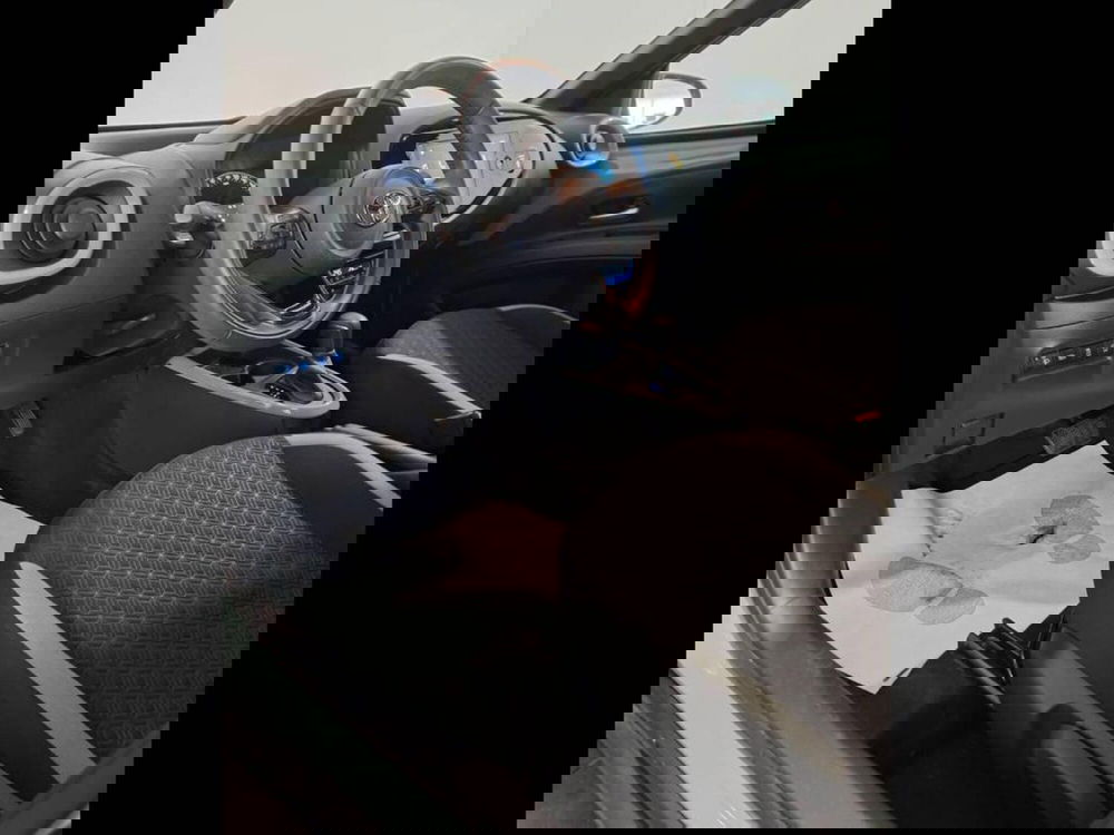 Toyota Aygo X usata a Torino (12)