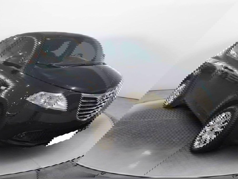 Lancia Ypsilon usata a Torino (3)
