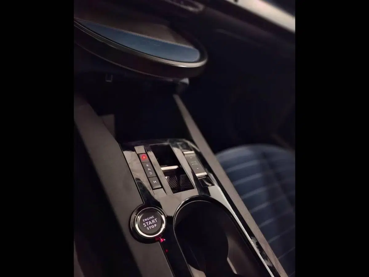 Lancia Ypsilon usata a Torino (9)