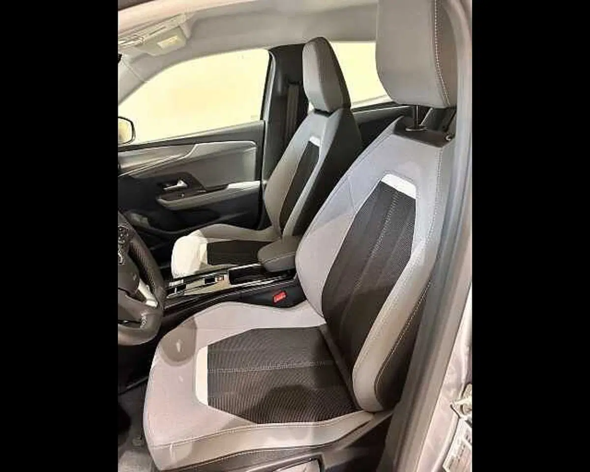 Opel Mokka nuova a Alessandria (16)