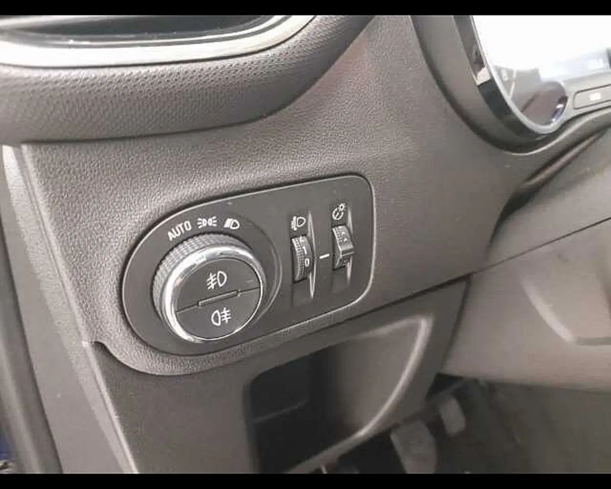 Opel Crossland usata a Alessandria (19)