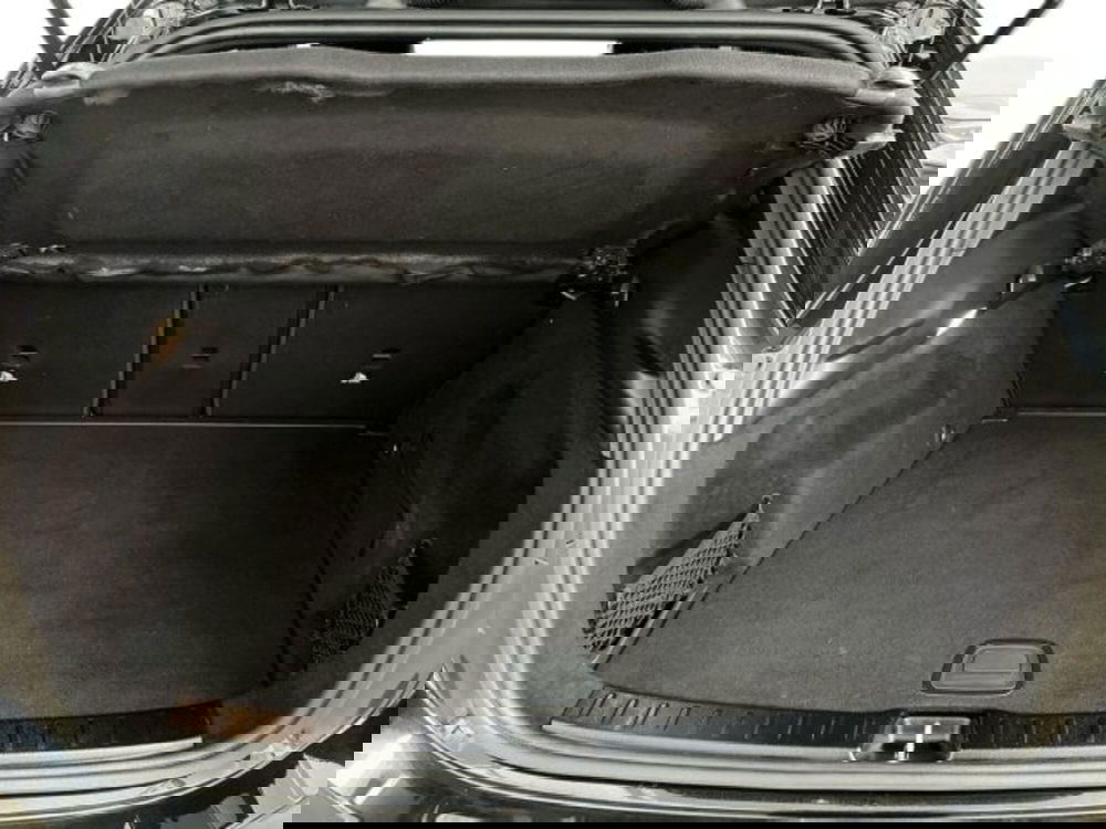 Mercedes-Benz GLA SUV usata a Verona (13)