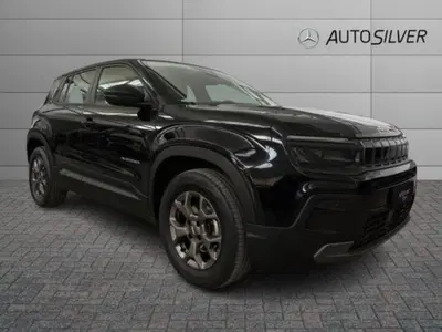 Jeep Avenger 1.2 turbo Longitude fwd 100cv del 2024 usata a Verona
