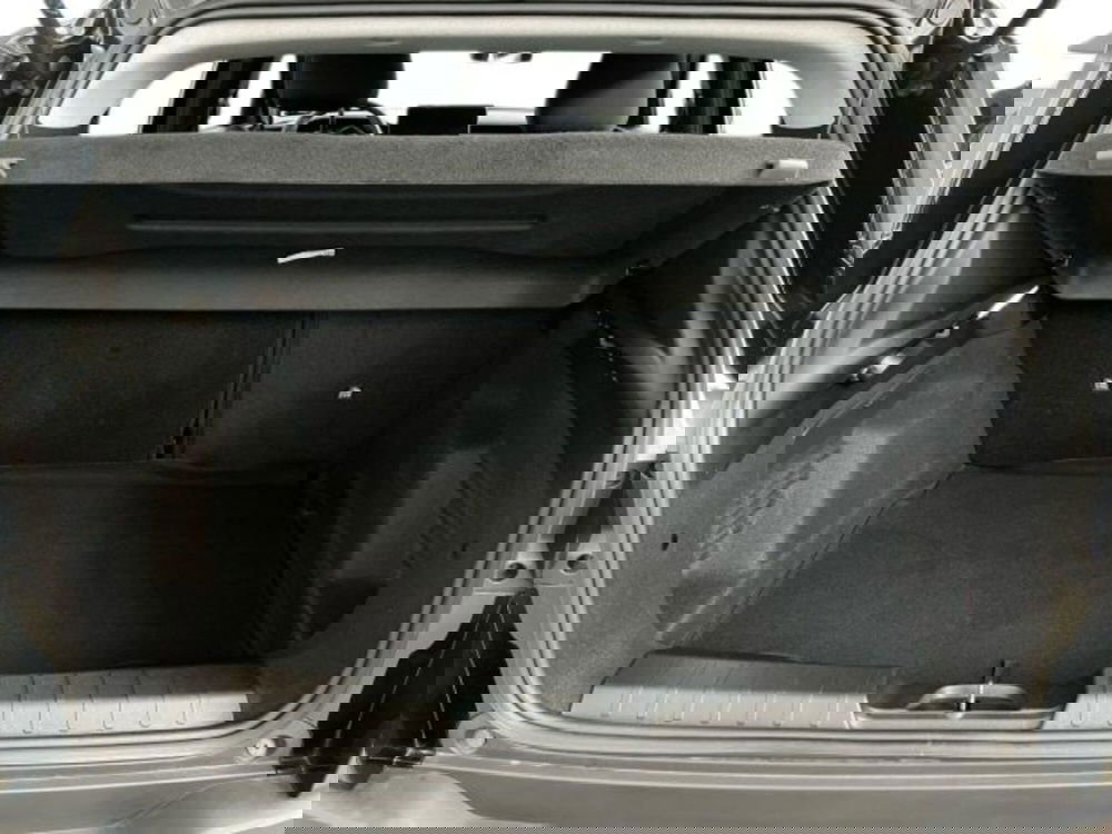 Jeep Avenger usata a Verona (12)