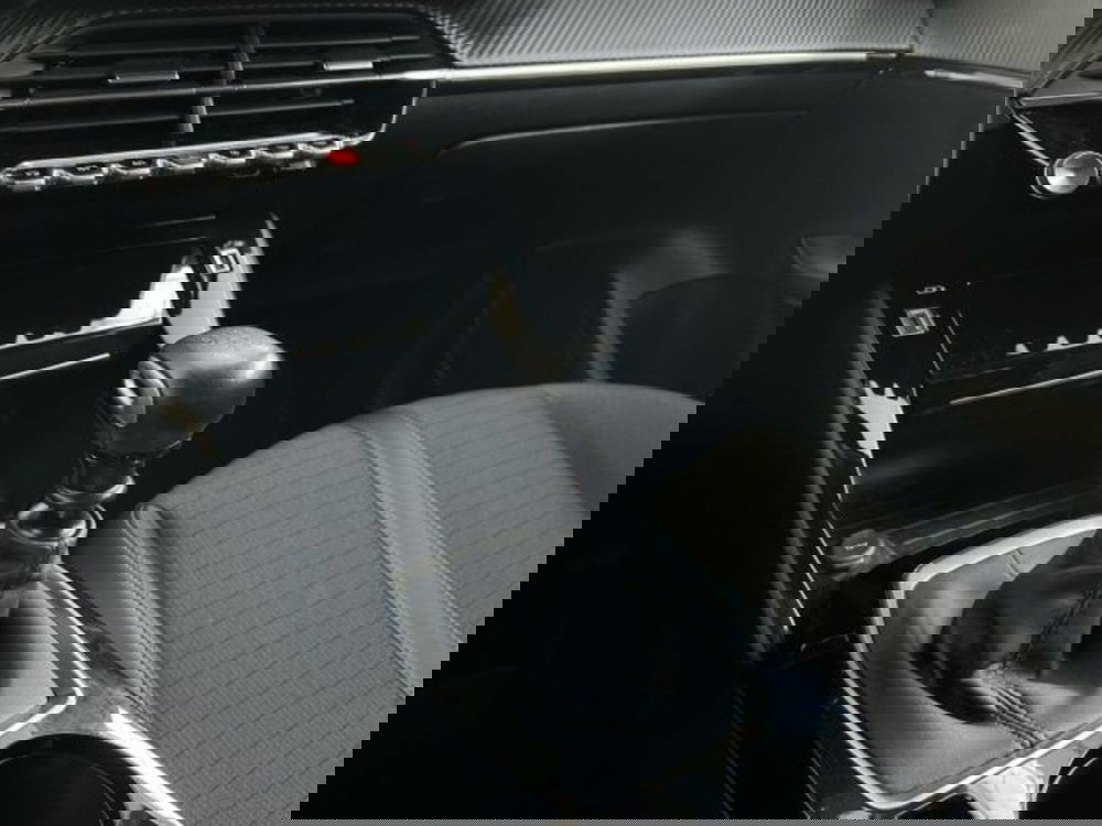 Peugeot 208 usata a Verona (14)