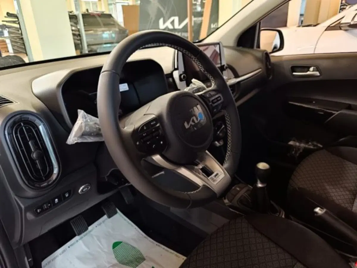 Kia Picanto nuova a Vicenza (7)