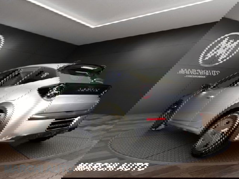 Lancia Ypsilon usata a Perugia (7)