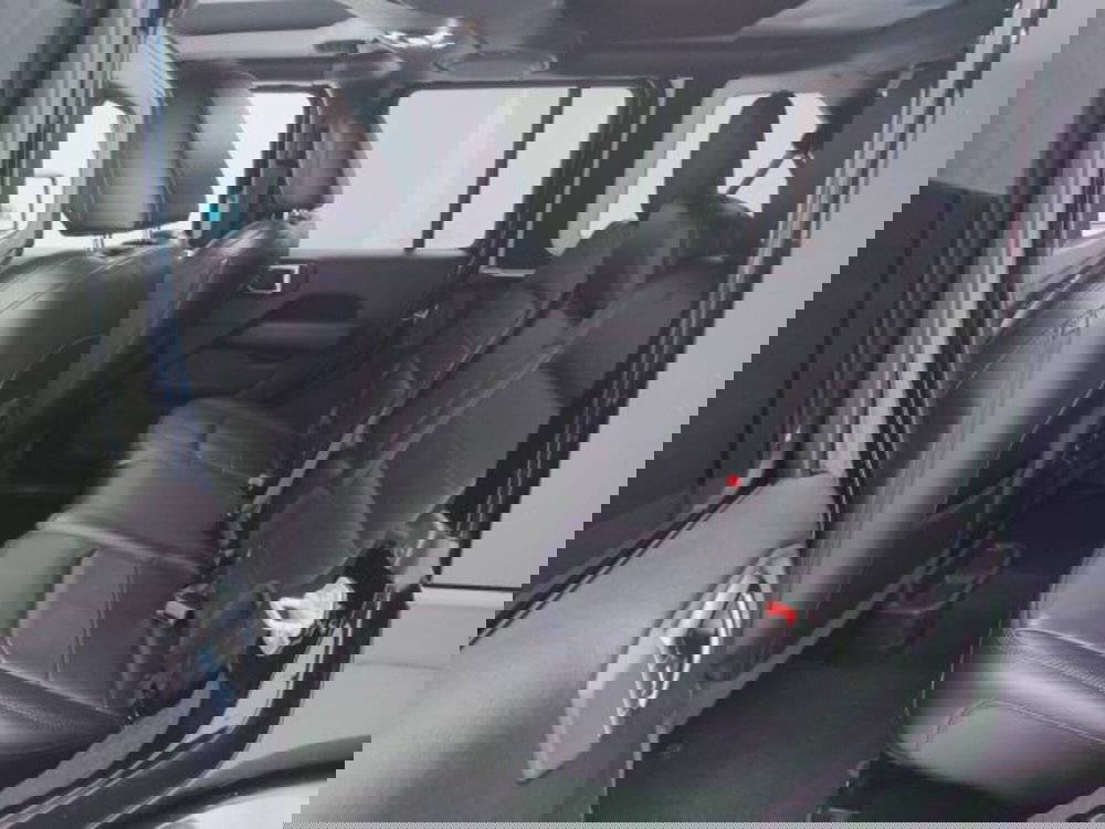 Jeep Wrangler Unlimited usata a Teramo (10)