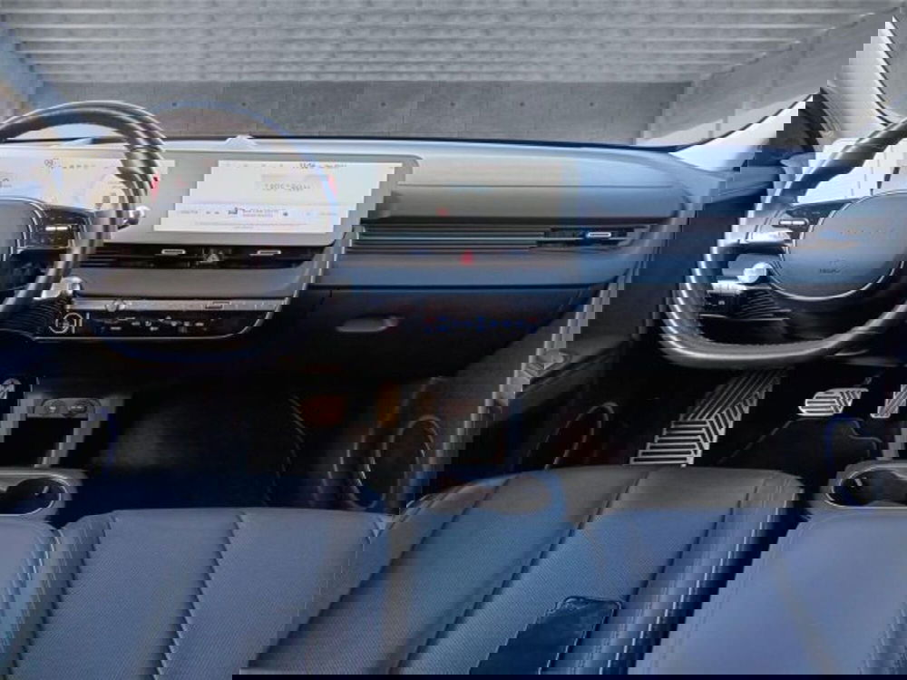 Hyundai Ioniq 5 usata a Bari (13)