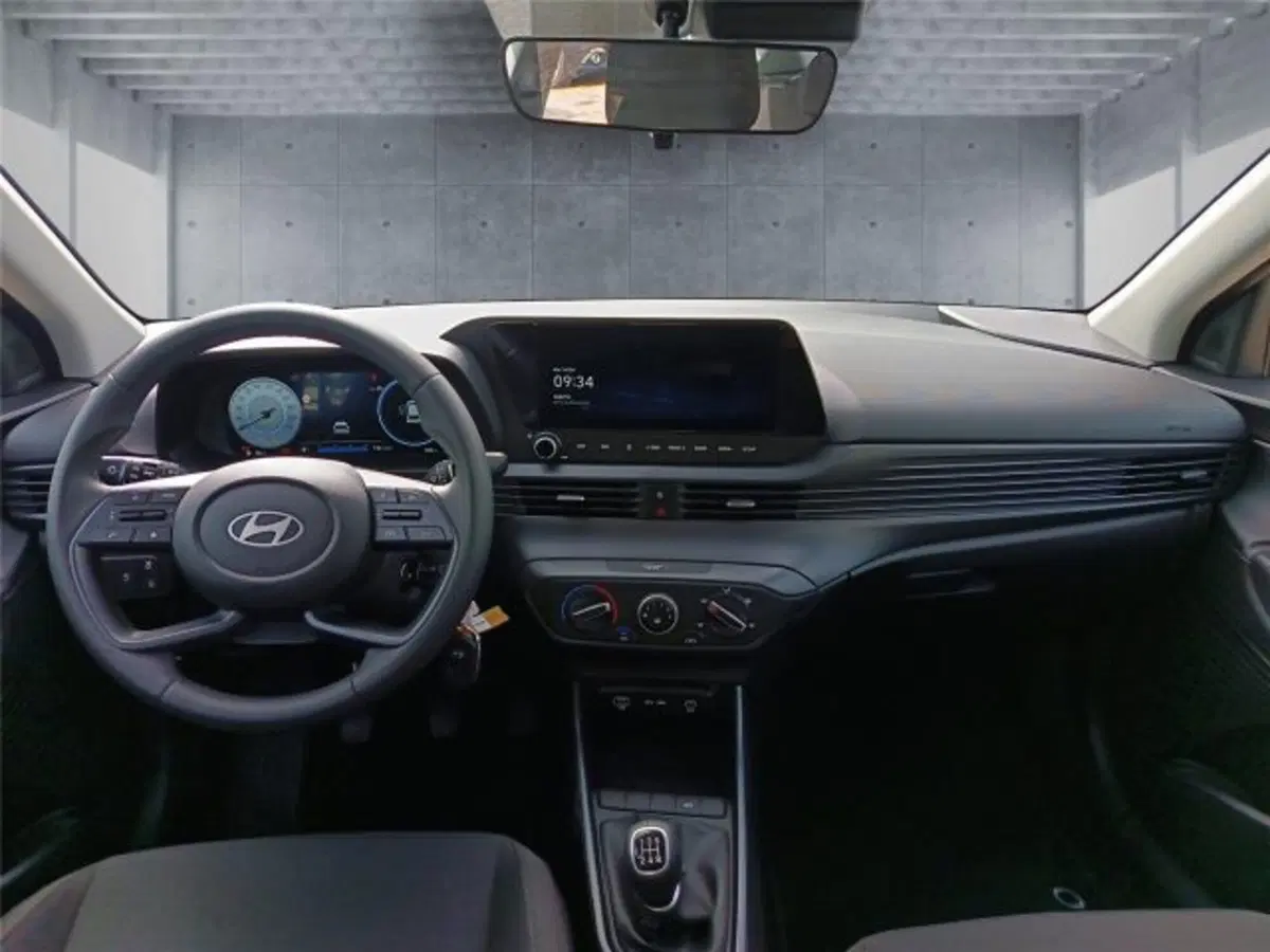 Hyundai i20 nuova a Bari (13)
