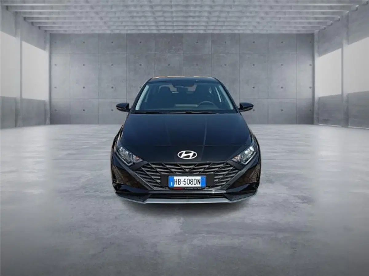 Hyundai i20 nuova a Bari (2)