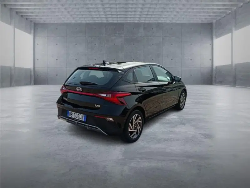Hyundai i20 nuova a Bari (6)