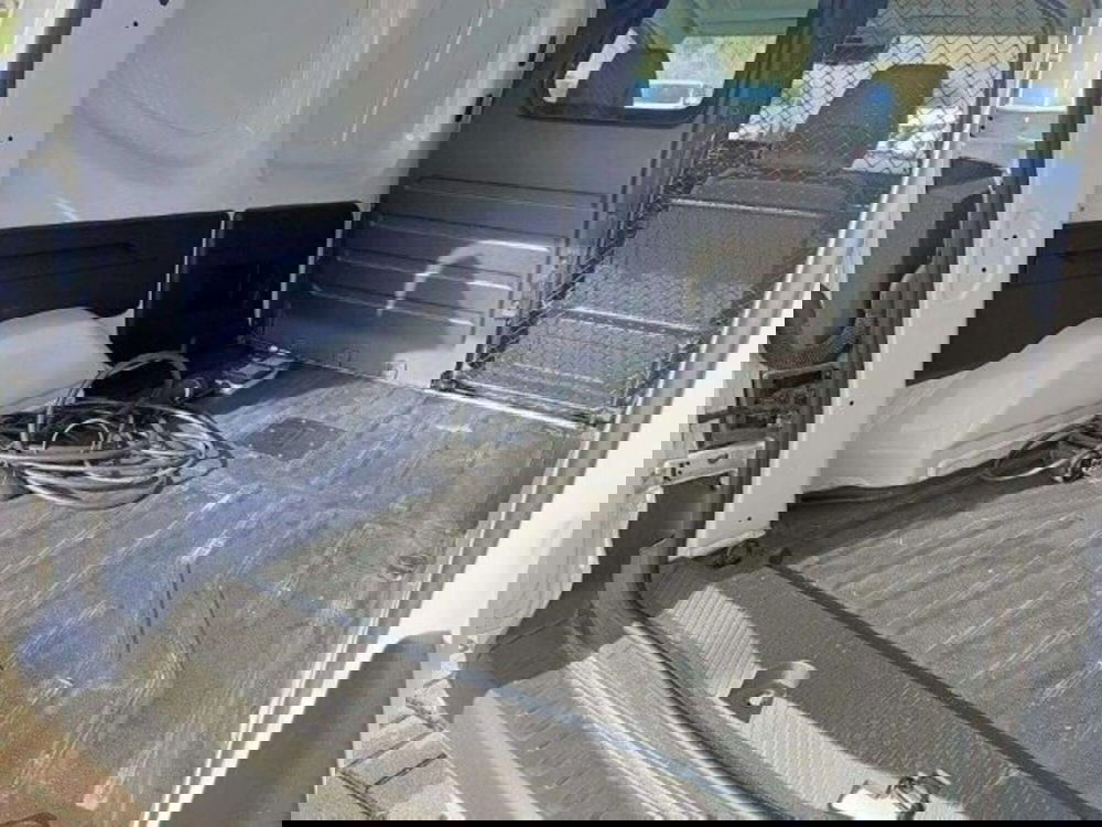 Nissan Townstar usata a Firenze (15)