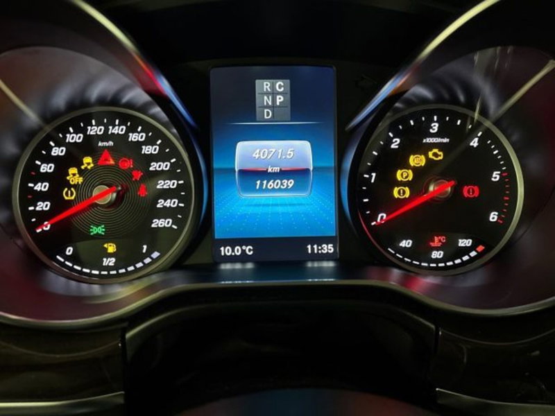 Mercedes-Benz Classe V usata a Bologna (13)