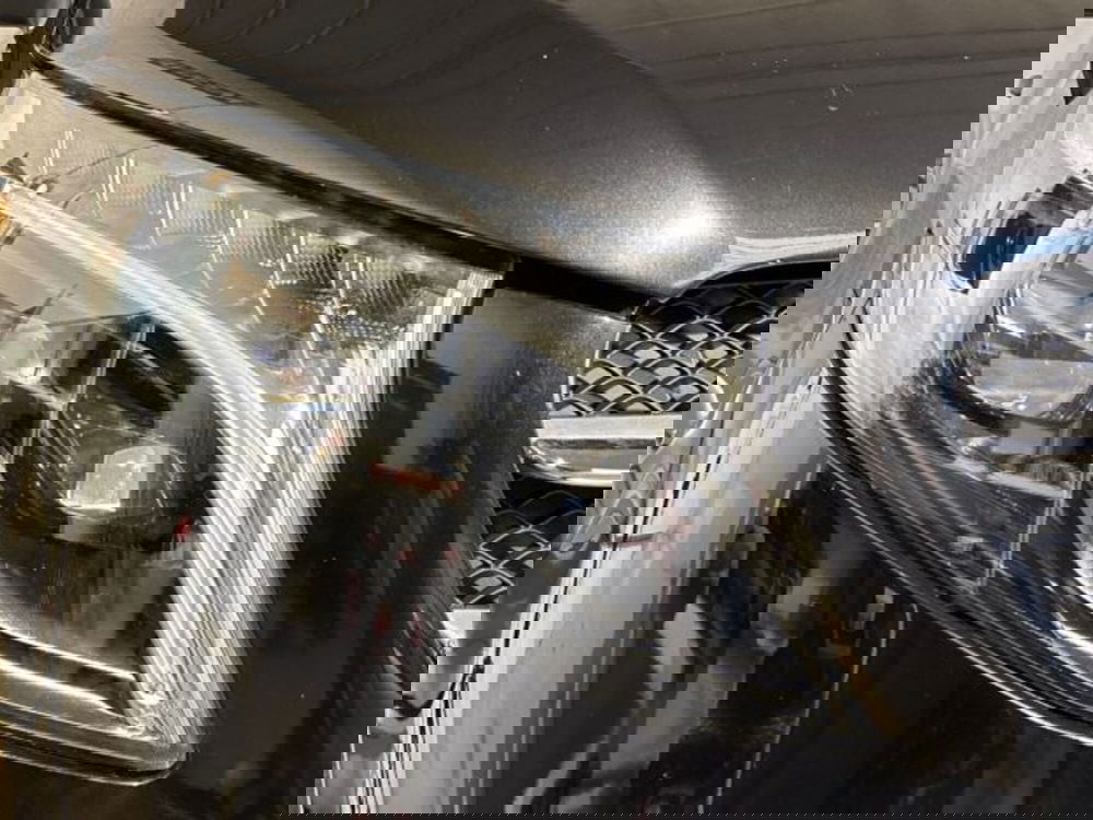 Mercedes-Benz Classe V usata a Bologna (7)